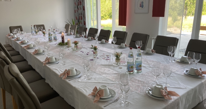 Feiertisch_ZY-Photo-2022-06-19-00000034